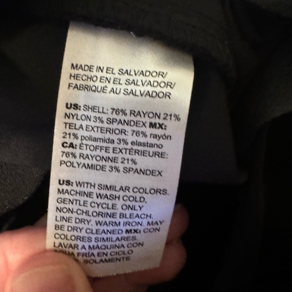 Chicos so slimming 2R/12 stretchy crop/ankle pants EUC - Picture 5 of 5